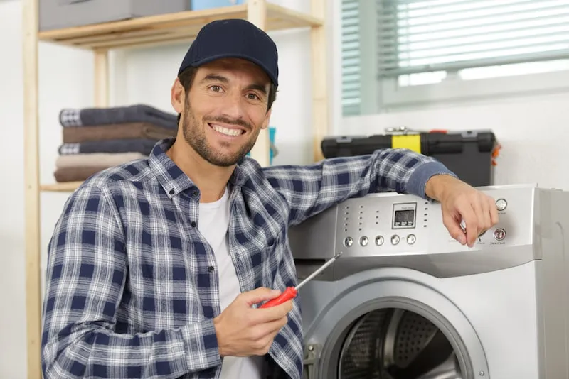 تعمیر لوازم خانگی پاکشوما در ساوه